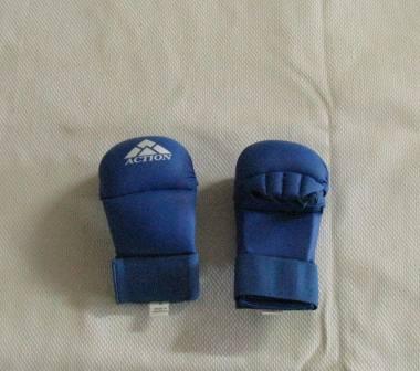 Gloves Lightweight PU Sparring Mitt Blue Small